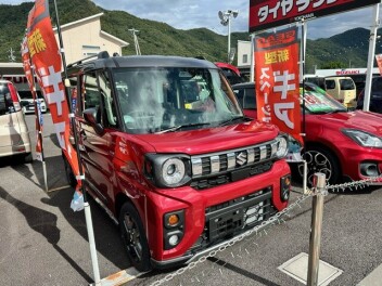 新型スペーシアギアの展示車追加です